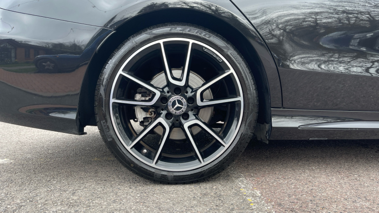 Mercedes-Benz C-Class C300 AMG Line Premium 4dr 9G-Tronic Petrol Saloon